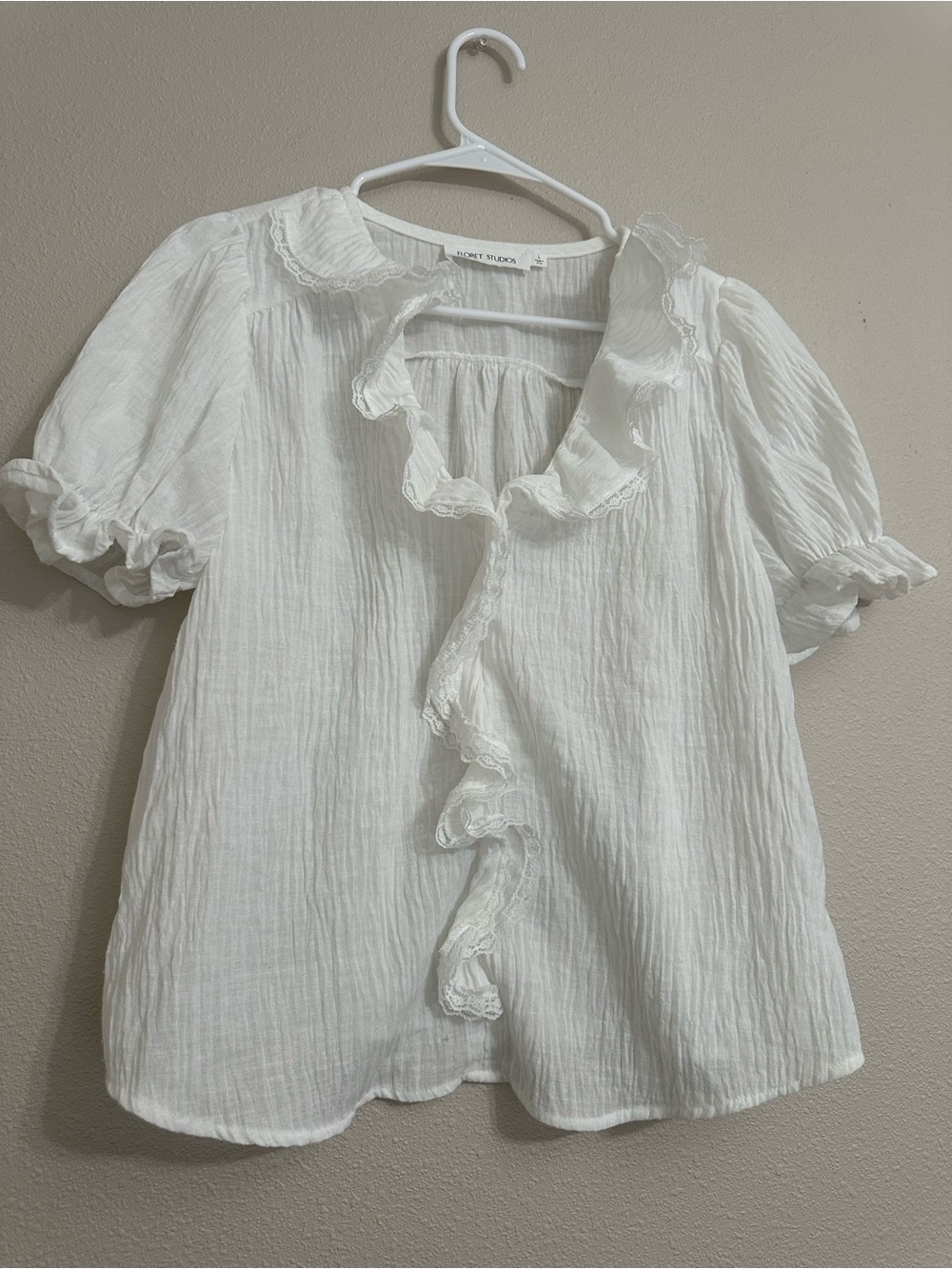 Lightweight White Ruffle Button-Front Kids Top - Picture 5 of 5
